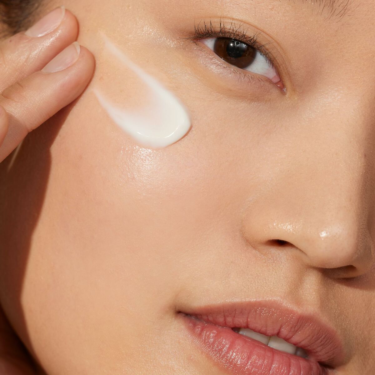 V4H6D00FABDD941341A142A43D190497E39R7127420P6