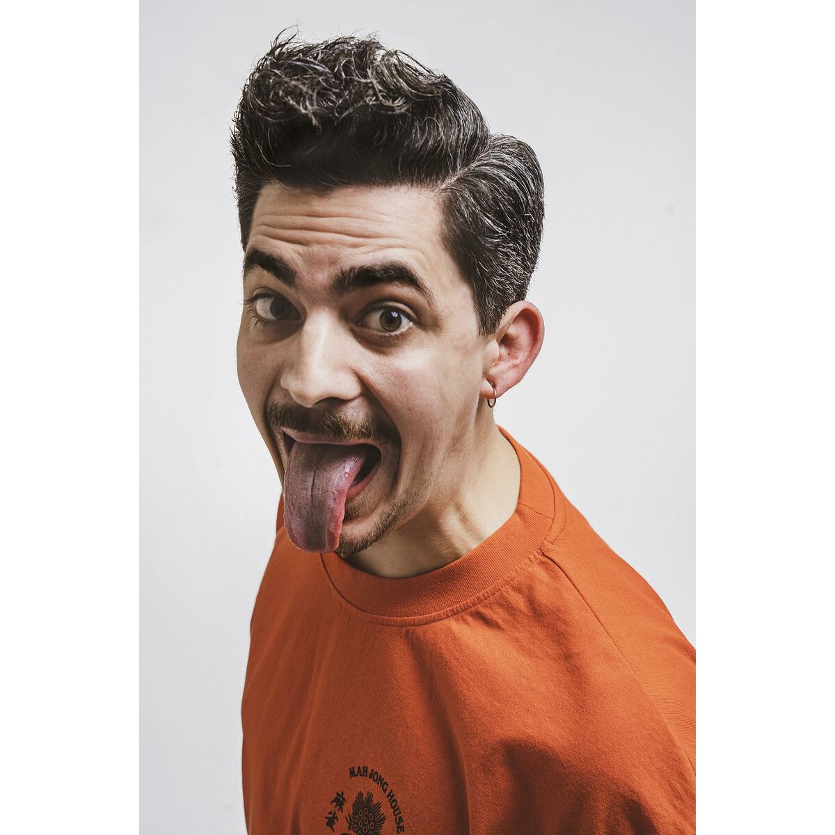 V6H9175D867A11227765EE170BC53E7317FR3213822P5