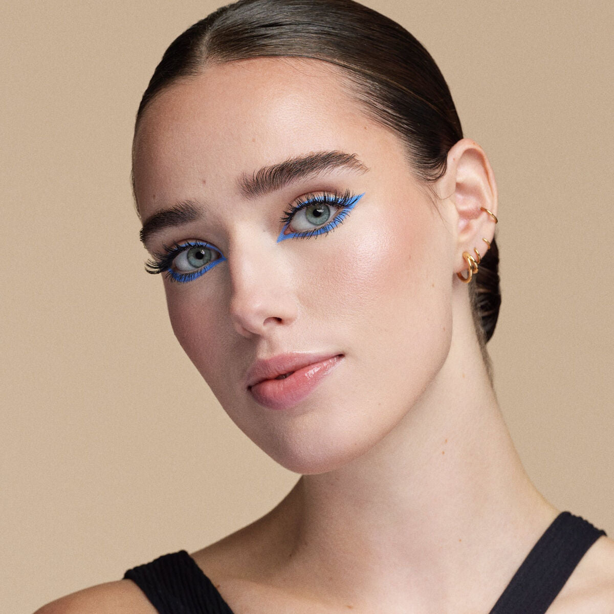 V8H401FDB0CA9155A20E249962D711269CBR3649967P5