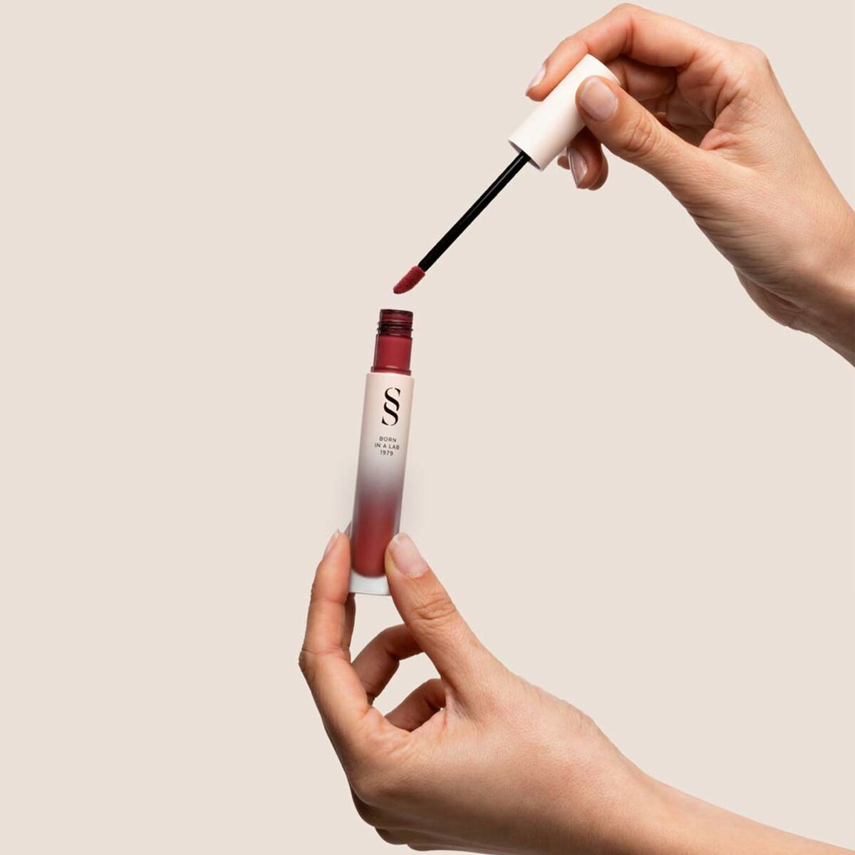 V5HCD9A4CD2E9CC4F9963DBC29C10B41BE2R6241216P3