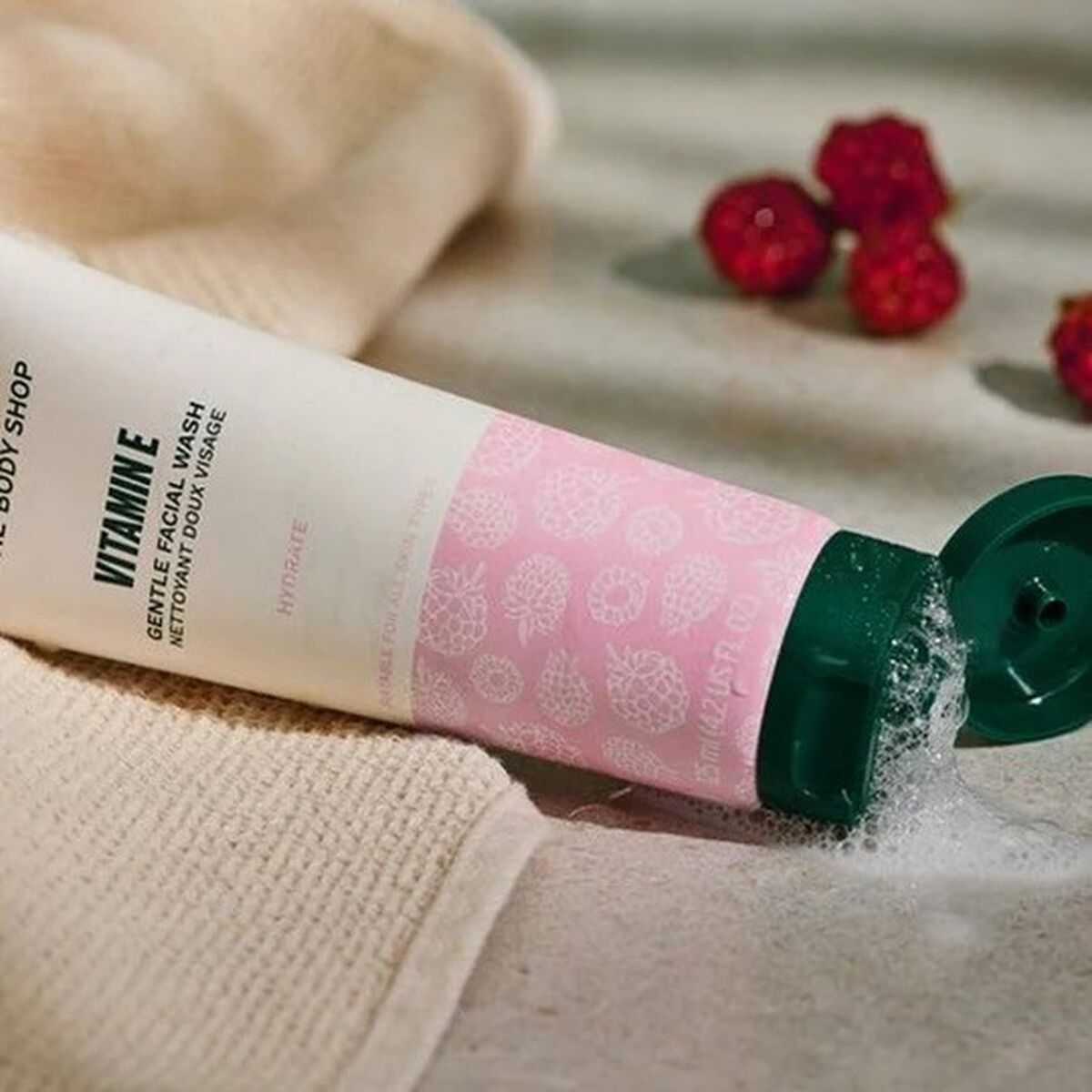 V6H7003EBB9439629655A6EF28C43A425E3R7403274P2