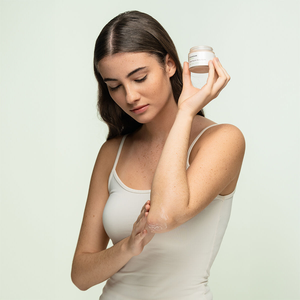 V3HBBFF0D526124743B6C80EE33D71AC4CER5113433P2